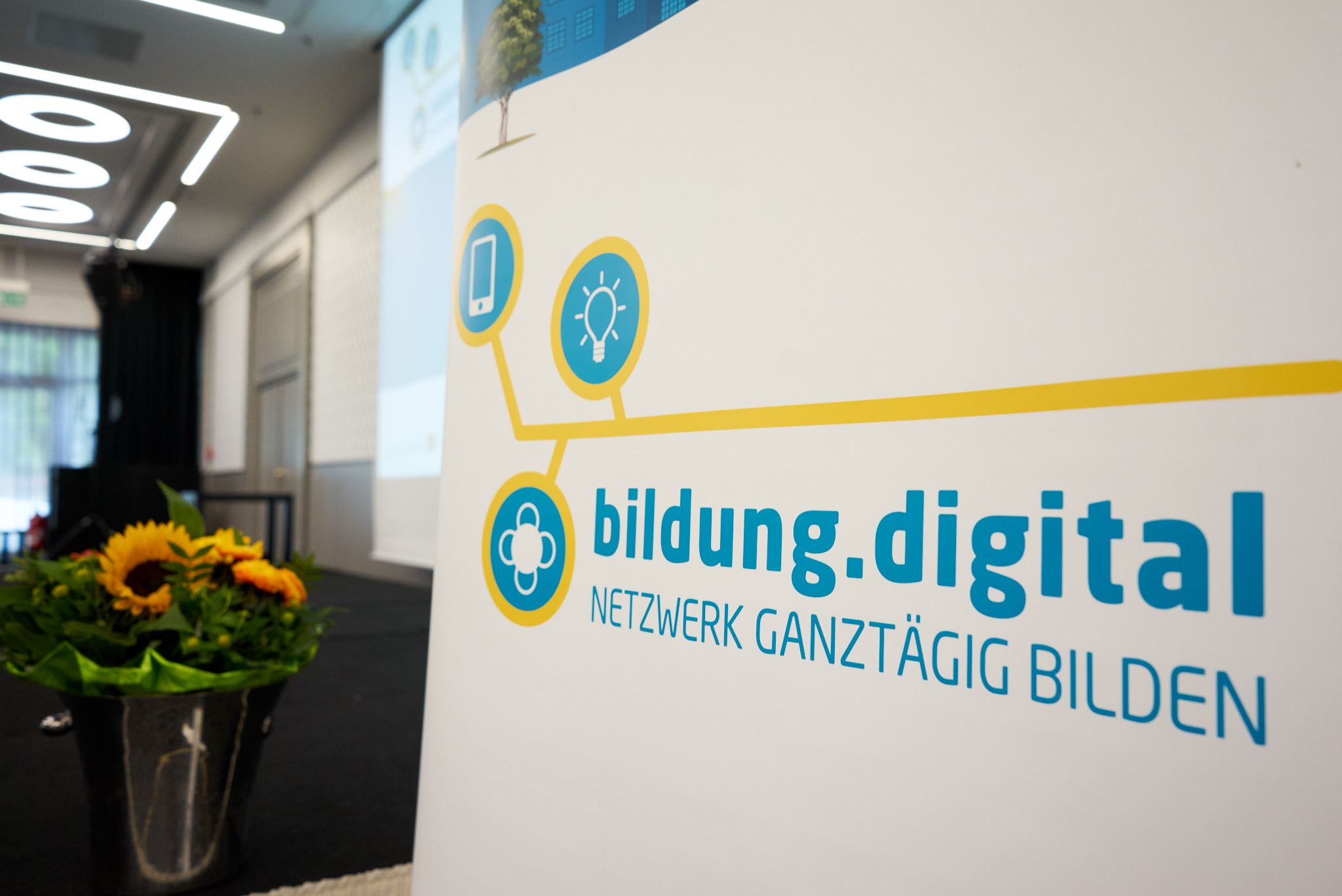 Logo bildung.digital auf der Abschlussveranstaltung